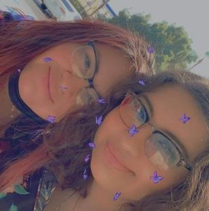 Meet your Posher, Lia